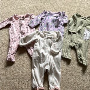 Carters 3 month zip onesie bundle excellent condition